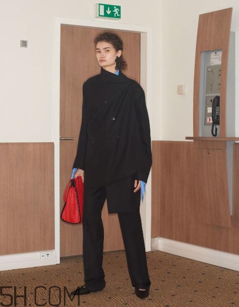 balenciaga巴黎世家2018度假系列怎么樣_好看嗎？