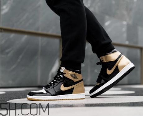 air jordan 1 top3黑金鴛鴦配色上腳效果好看嗎？