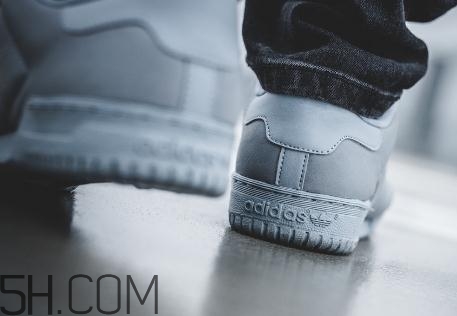 yeezy powerphase grey國內發(fā)售店鋪有哪些？