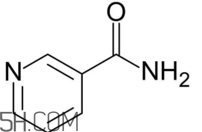 煙酰胺要避光嗎？煙酰胺要防曬嗎？