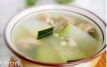 夏季祛濕喝什么湯好？推薦兩款祛濕湯