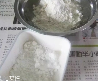 蘿卜丸子用什么粉？面粉還是淀粉？