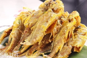 小黃魚(yú)怎么炸到魚(yú)刺酥脆 酥脆小黃魚(yú)的竅門(mén)