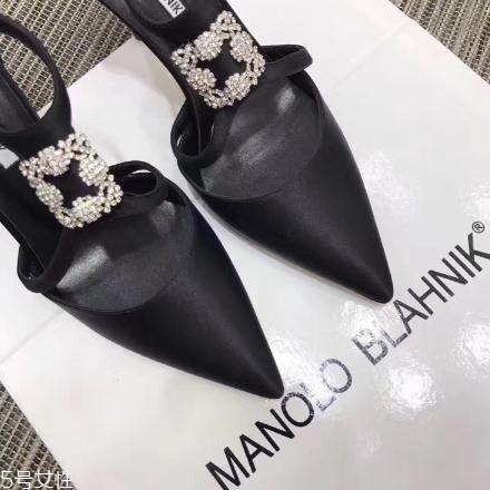 manolo blahnik什么價位？高跟鞋中的奢華典范