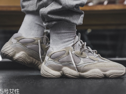 yeezy desert rat 500 blush配色發(fā)售時(shí)間_購(gòu)買方式