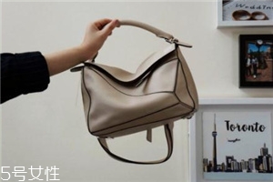 loewe是奢侈品嗎？西班牙百年奢華品牌