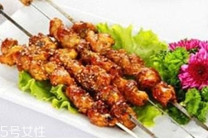 雞脆骨是哪個(gè)部位 食譜大全