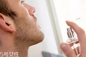 男士淡香水怎么噴？不要噴腋下