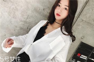 襯衫可以搭配羽絨服嗎？襯衫要這樣搭配