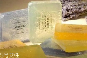 菠丹妮哪個產(chǎn)品最好用？捷克國寶級護膚品