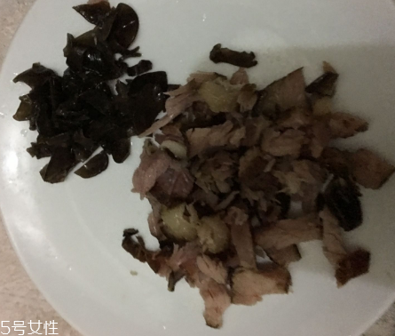 煙熏臘肉怎么保存？通風(fēng)處保存