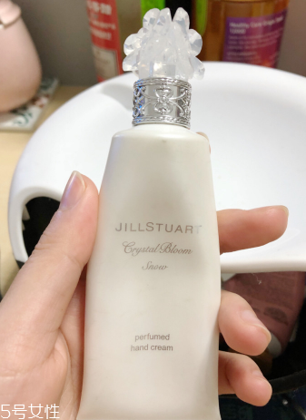 jill stuart護(hù)手霜好用嗎？不黏不膩四季可用