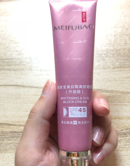 美膚寶和百雀羚哪個好？美膚寶和百雀羚品牌對比