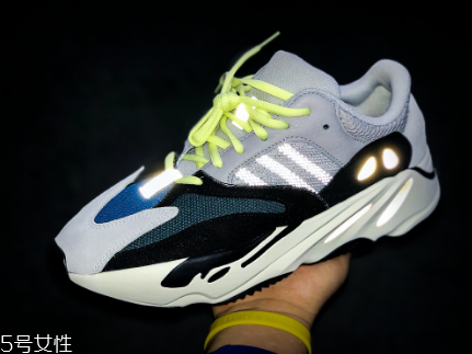 yeezy 700開箱測(cè)評(píng) yeezy 700上腳腳感怎么樣