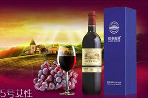 干紅葡萄酒可以放糖嗎 葡萄酒哪種比較甜