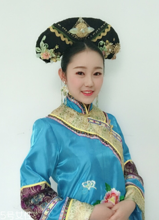 清朝女性唇妝怎么化 清代花瓣唇妝畫法