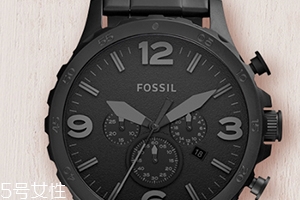 fossil手表怎么換表帶？fossil手表怎么用