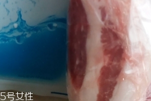 黑豬肉與白豬肉區(qū)別 黑豬肉與白豬肉哪個好吃？