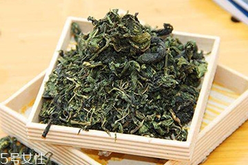 刺五加的好處 刺五加對(duì)人體有什么好處？