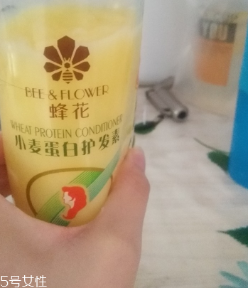 蜂花護(hù)發(fā)素有硅油嗎 答案在這里