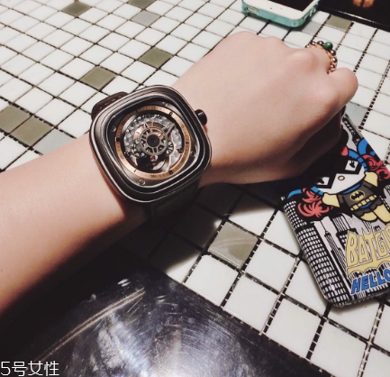 sevenfriday真假對比 一眼分辨手表真假