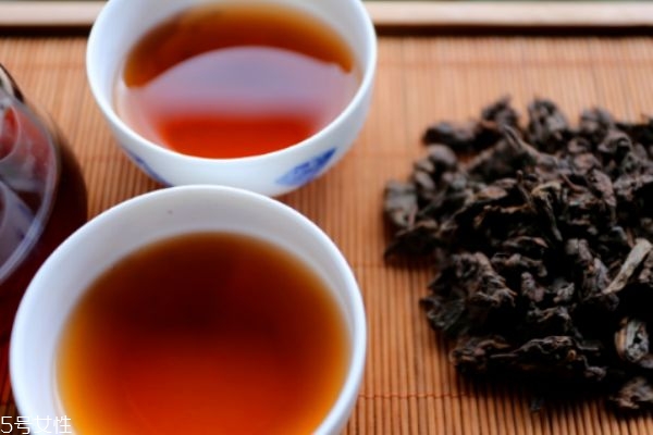 喝黑茶的好處和壞處 關(guān)于黑茶的認識誤區(qū)