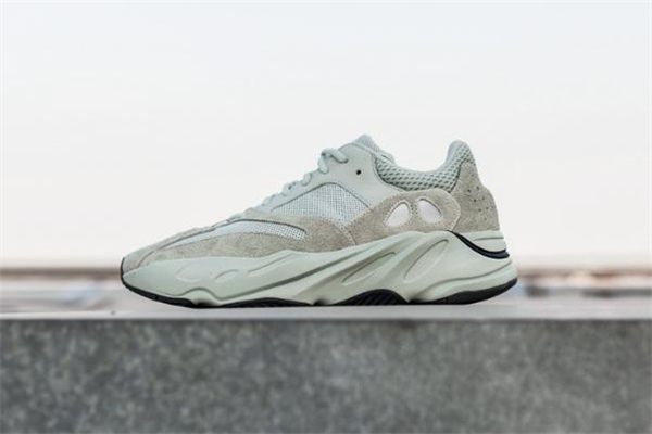 yeezy 700 salt海鹽開箱測(cè)評(píng) 上腳非常棒