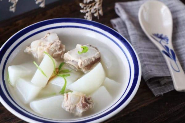 小孩夏天喝什么湯好 夏季飲食注意事項