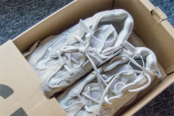 yeezy 500哪個(gè)配色好看 椰子500所有配色匯總