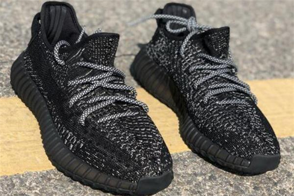 yeezy350黑色滿天星上腳效果 椰子滿天星黑色實物