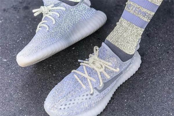 yeezy 350滿天星怎么洗 椰子滿天星清洗方法