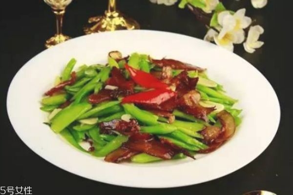 臘肉怎么炒好吃又簡(jiǎn)單 臘肉的做法