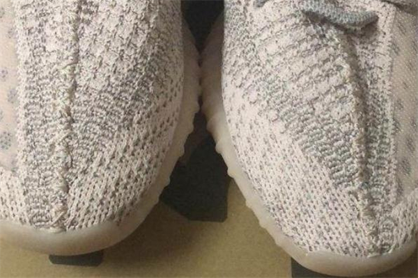 yeezy350粉天使真假對(duì)比 椰子350亞限粉天使真假辨別