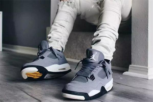 aj4 cool grey開(kāi)箱測(cè)評(píng) aj4酷灰復(fù)刻開(kāi)箱實(shí)物圖