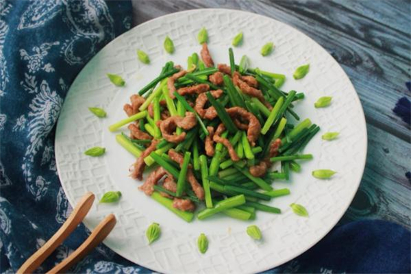 韭菜花不能和什么一起吃 韭菜花食用禁忌