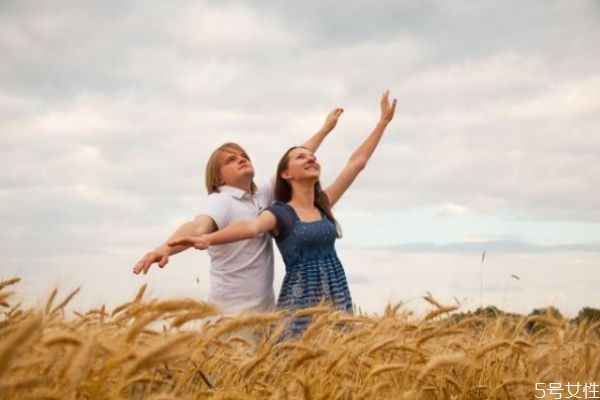 男人說女人丑說明什么 男生說女生丑的潛臺詞