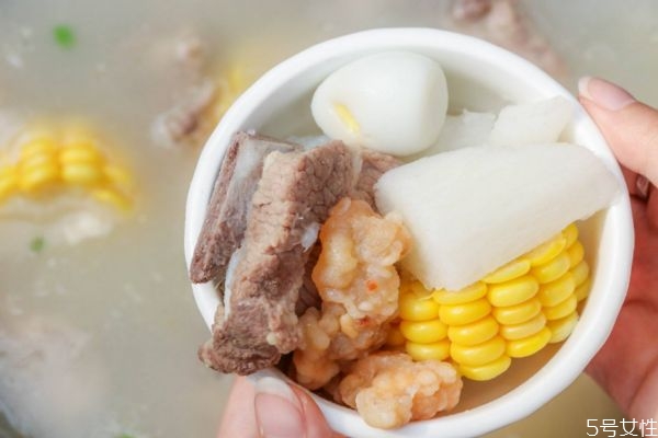 羊肉湯可以放香菇嗎 香菇羊肉湯食譜