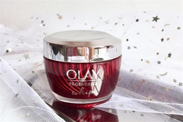 olay空氣霜白天用還是晚上用 olay空氣霜怎么打開