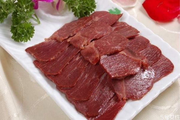 驢肉有什么營(yíng)養(yǎng)價(jià)值呢 吃驢肉有什么注意的嗎