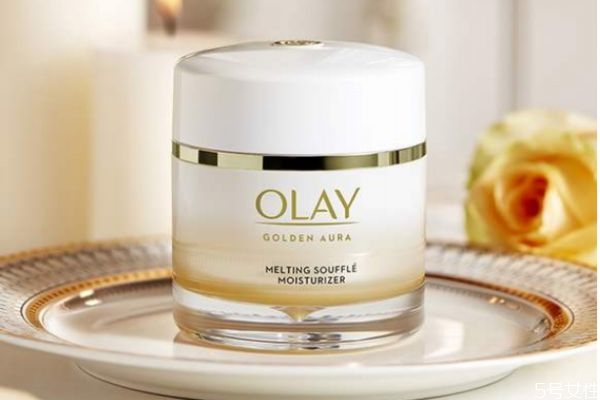 olay氣泡霜油不油 olay氣泡霜適合膚質(zhì)