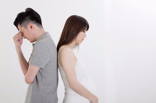 男人為什么不離婚也不聯(lián)系 男人不離婚也不聯(lián)系的原因 