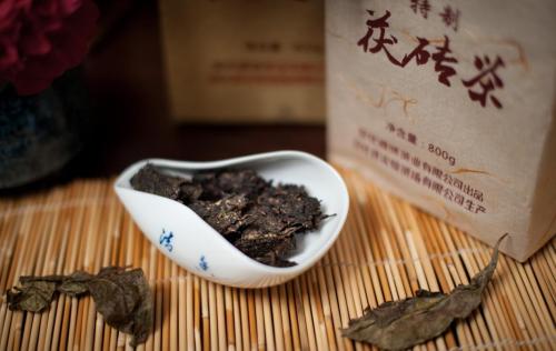 晚上能喝安化黑茶嗎 晚上喝安化黑茶會(huì)失眠嗎