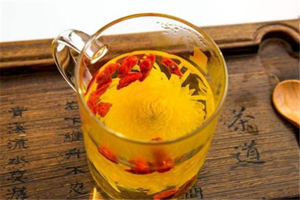 菊花茶可以一直泡著嗎 菊花茶泡多長時(shí)間最好