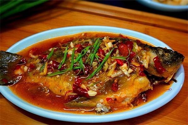 鯽魚(yú)有魚(yú)腥線嗎 鯽魚(yú)怎么去除土腥味