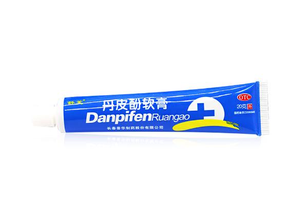 丹皮酚軟膏對(duì)脂溢性皮炎有用嗎 丹皮酚軟膏能治腳氣嗎