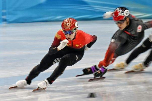 中國包攬短道1000米金銀牌 短道速滑是一項(xiàng)怎樣的運(yùn)動