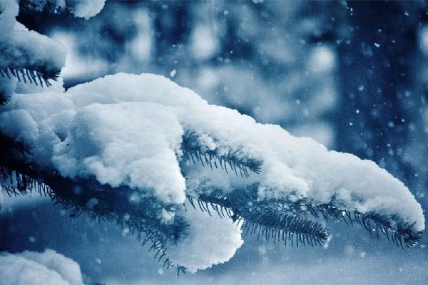 中東部地區(qū)將出現(xiàn)較大范圍雨雪天氣 雨雪天氣開(kāi)車注意事項(xiàng)